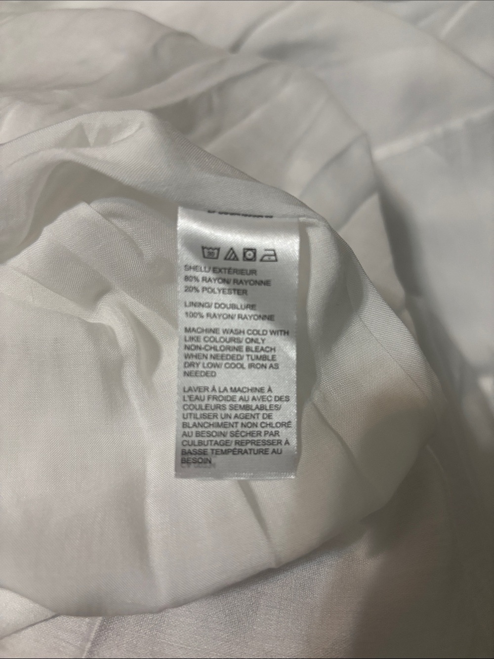 Saks Fifth Avenue Skirt Size S Elastic Waist White Lined - Picture 7 of 7